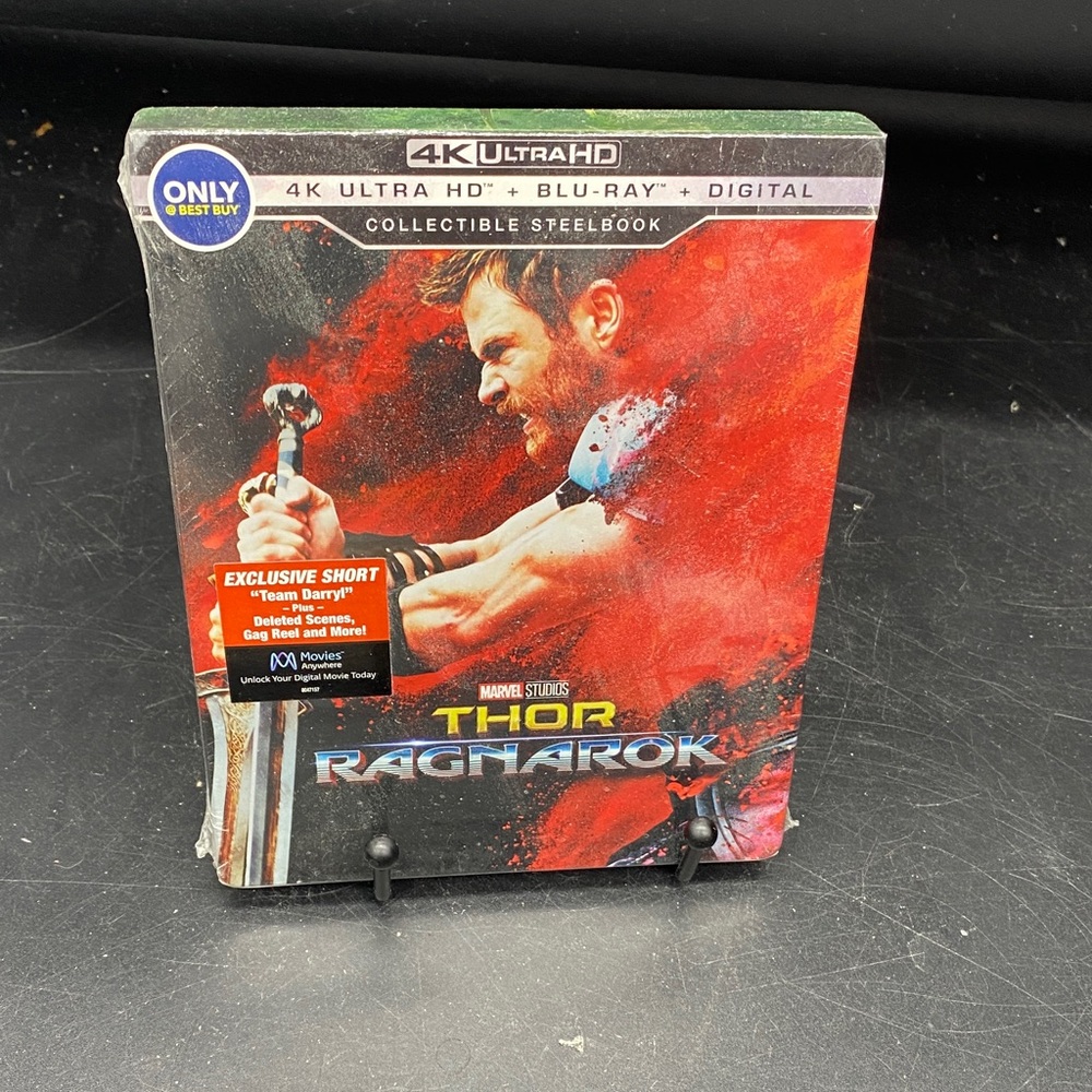 4K collectible steel book Thor Ragnarok